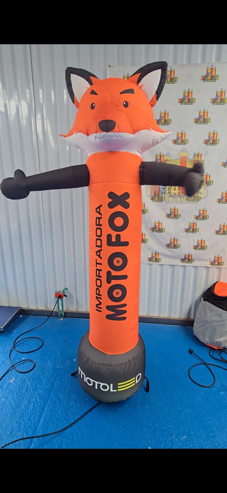 Inflatable Caller – Commercial-Grade Attention Getter